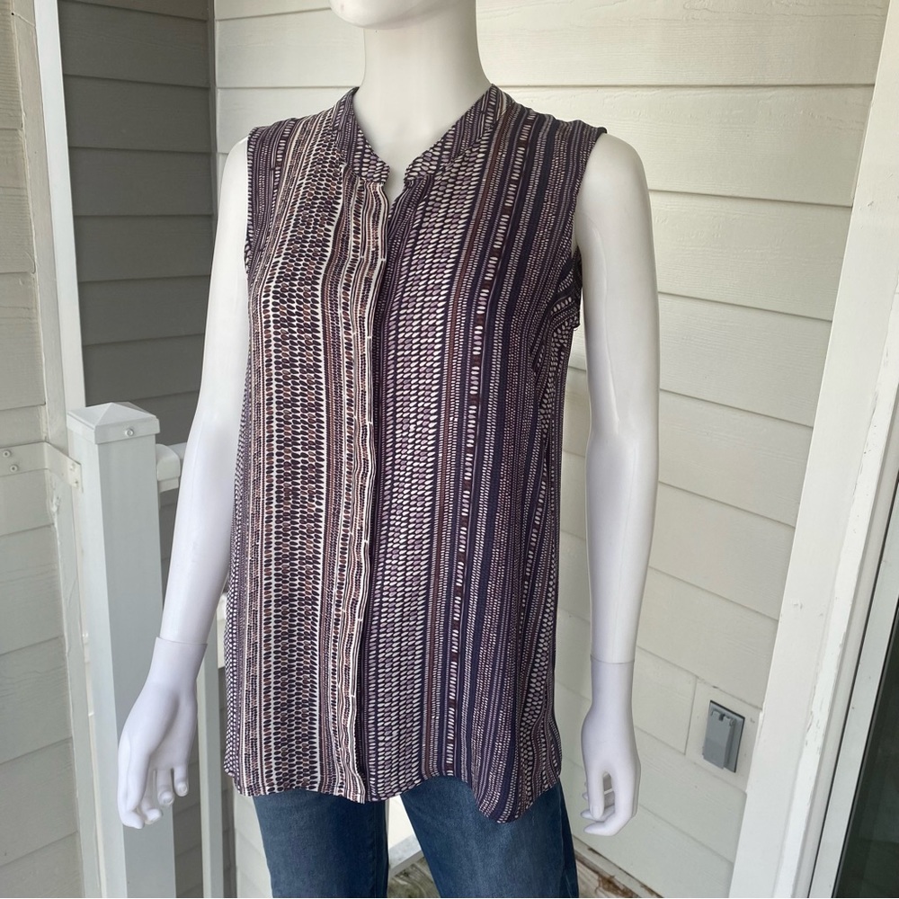 NIC + ZOE Walking On Midnight Striped Sleeveless Blouse - Picture 2 of 10
